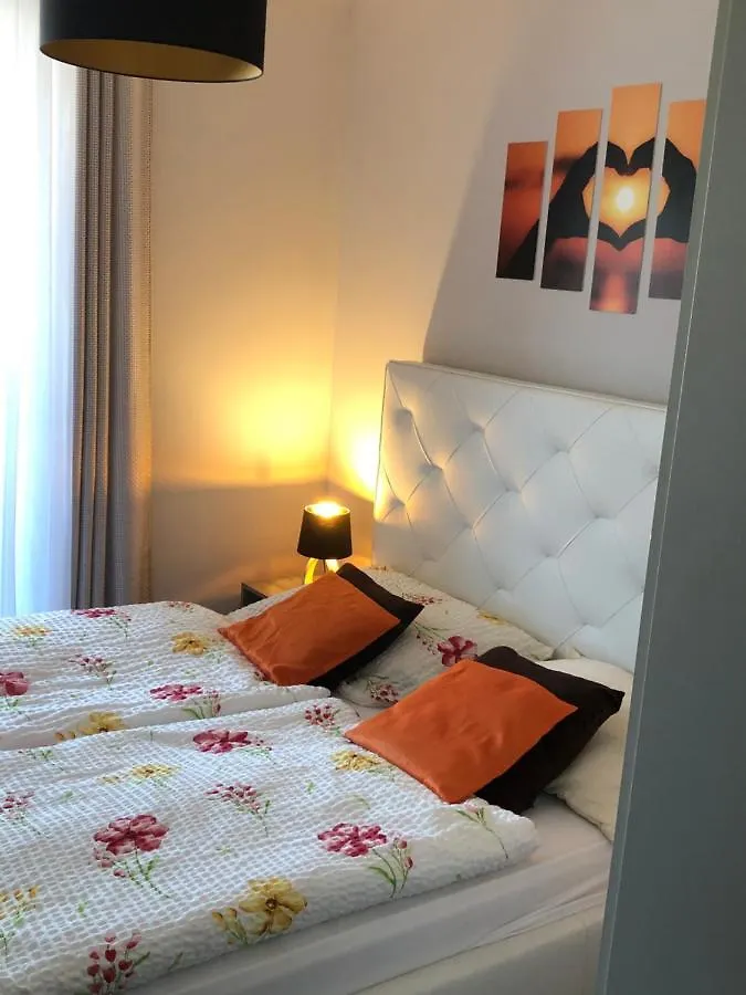 Apartmán Szeged Gyoengye Lux 0*,  Maďarsko